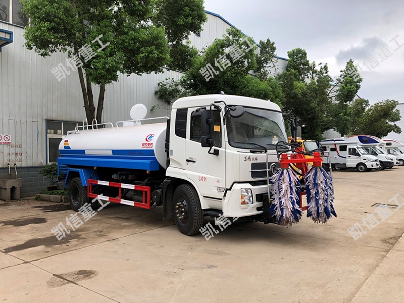 波形護欄清洗機